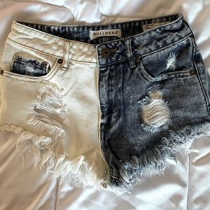 bullhead 2 toned jean shorts